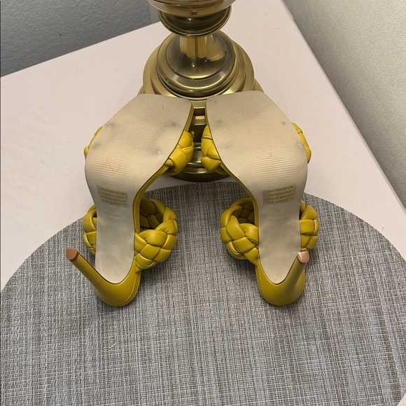 Yellow Braided Steve Madden Women's Heels - Picture 3 of 4